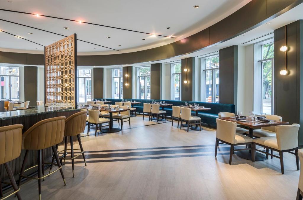 Crowne Plaza Cleveland at Playhouse Square, an IHG Hotel Image