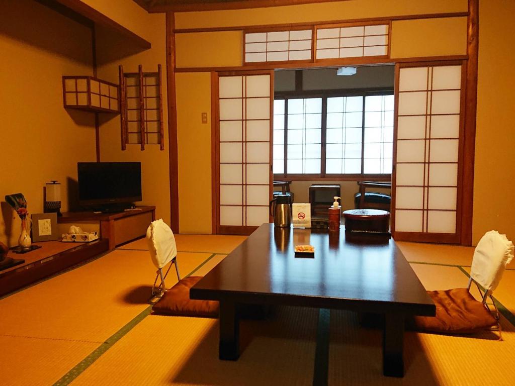 Photo de la galerie de l'établissement Kagetsu Ryokan, à Maizuru