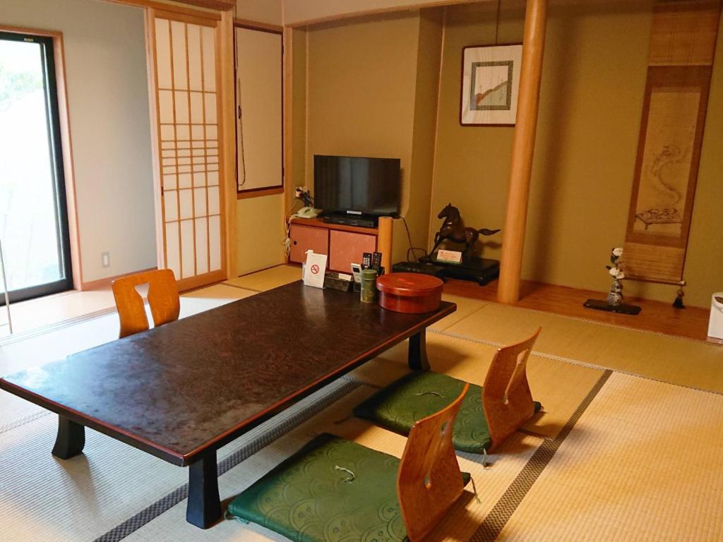 Photo de la galerie de l'établissement Kagetsu Ryokan, à Maizuru