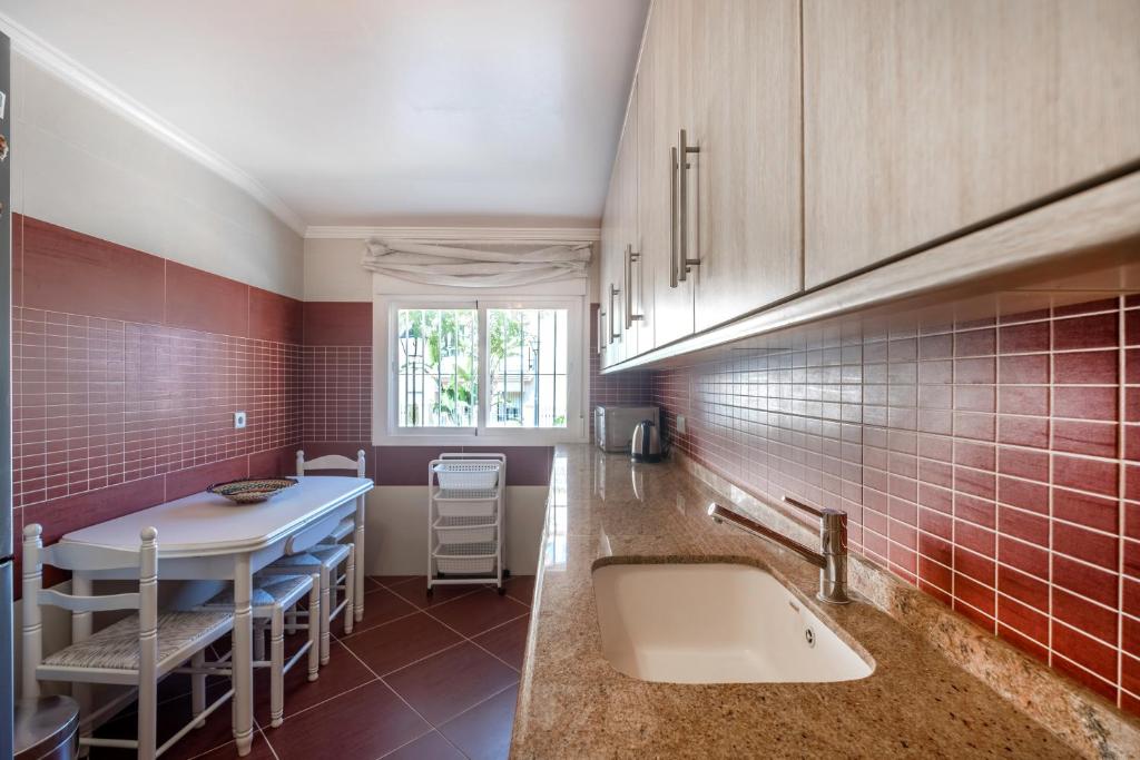 Family Exclusiv Townhouse Puerto Banus 3