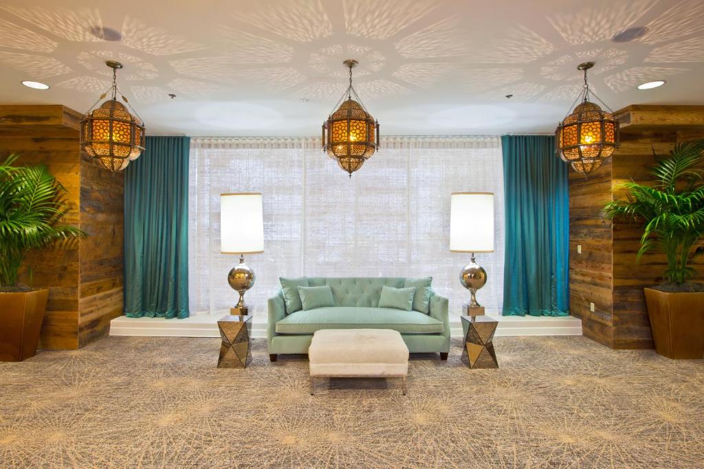Holiday Inn Miami Beach-Oceanfront, an IHG Hotel Image