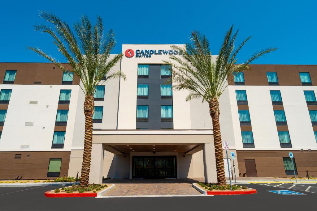 Candlewood Suites - Las Vegas - E Tropicana, an IHG Hotel Image