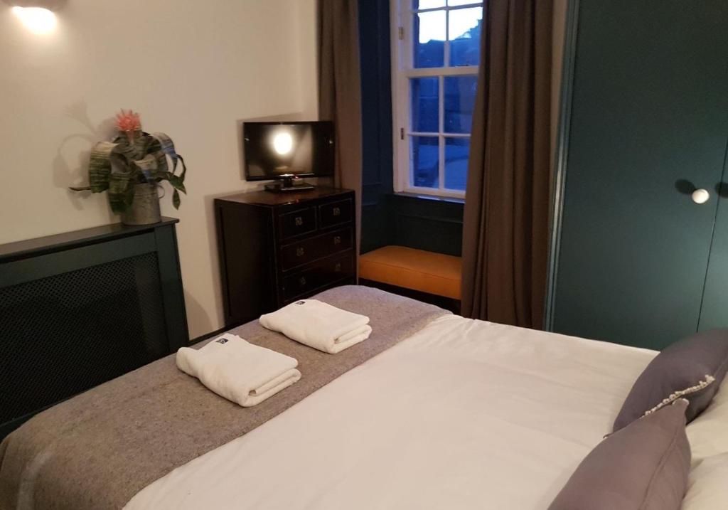 Thistle Suite city centre 7