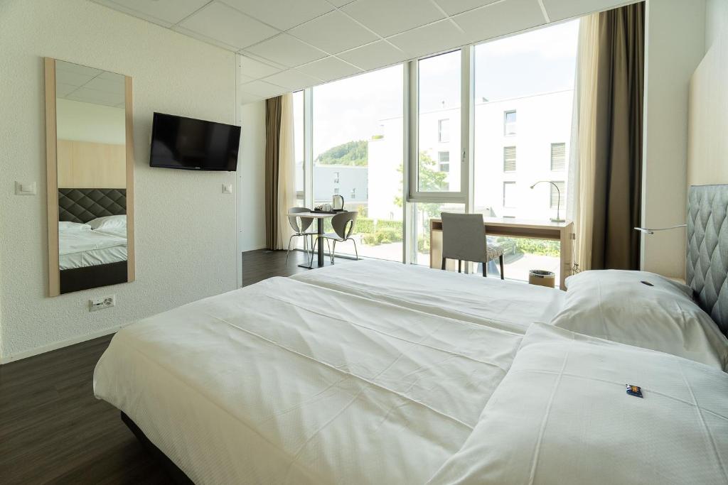 Los Lorentes Apartments Bern Airport 5