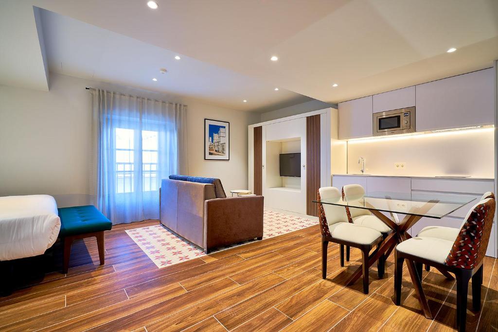 Tandem Torres de Cádiz Suites 5
