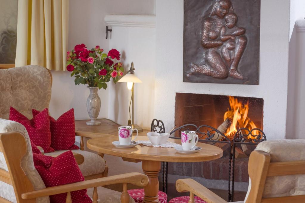 Gartenhotel Rosenhof bei Kitzbühel 8