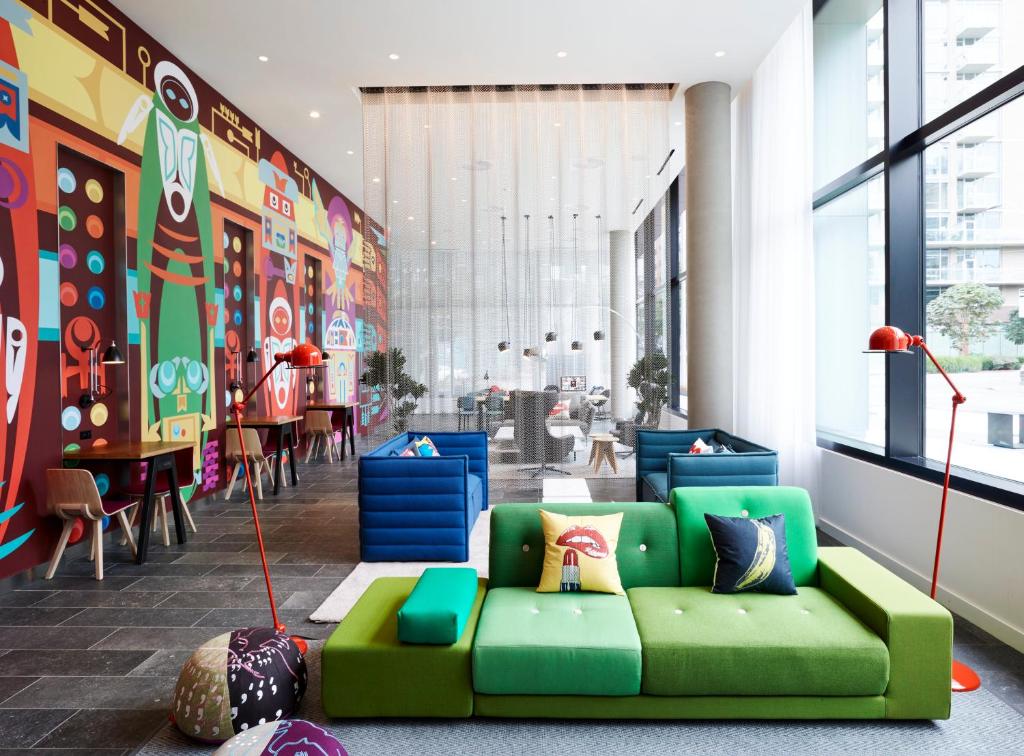 citizenM Seattle South Lake Union Image
