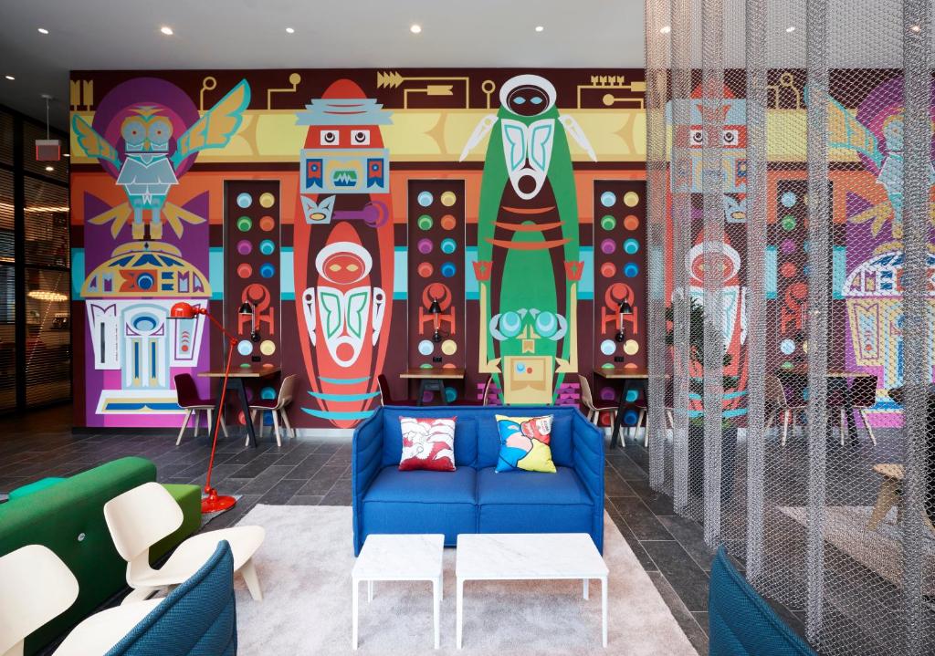 citizenM Seattle South Lake Union Image