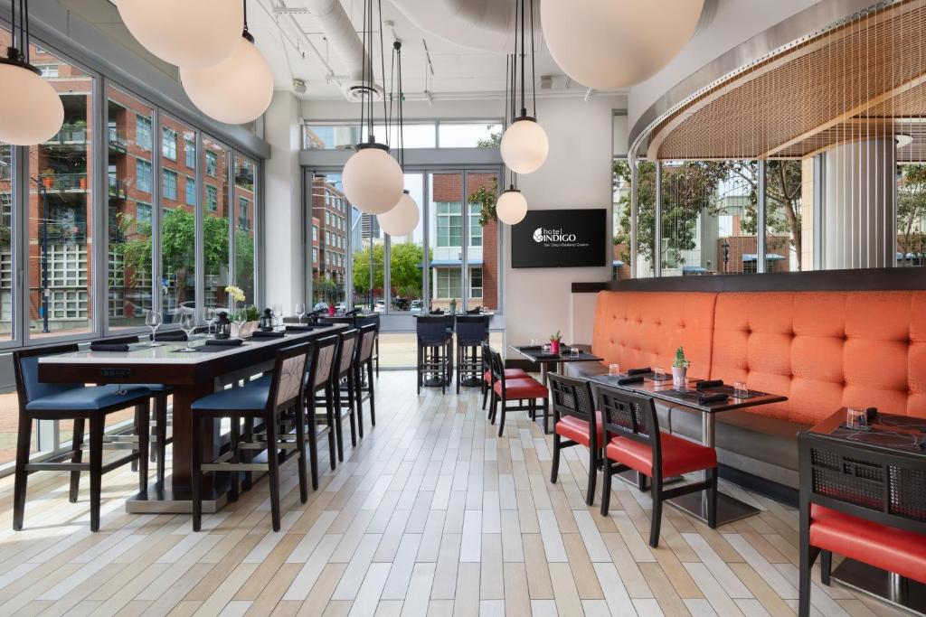 Hotel Indigo San Diego - Gaslamp Quarter, an IHG Hotel Image