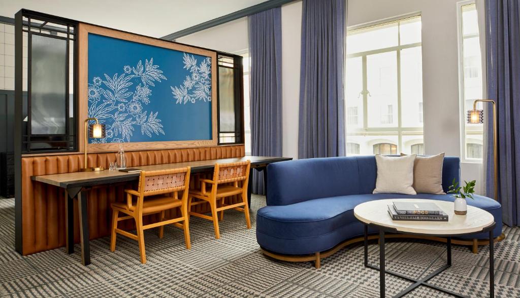 Kimpton Hotel Monaco Denver, an IHG Hotel Image