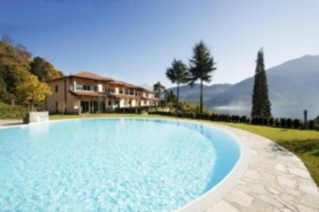 TREMEZZO RESIDENCE 5-1 of 11 apartments in an exclusive residence by Italian Apartments