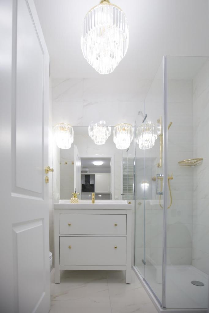 Hamptons Apartment 8