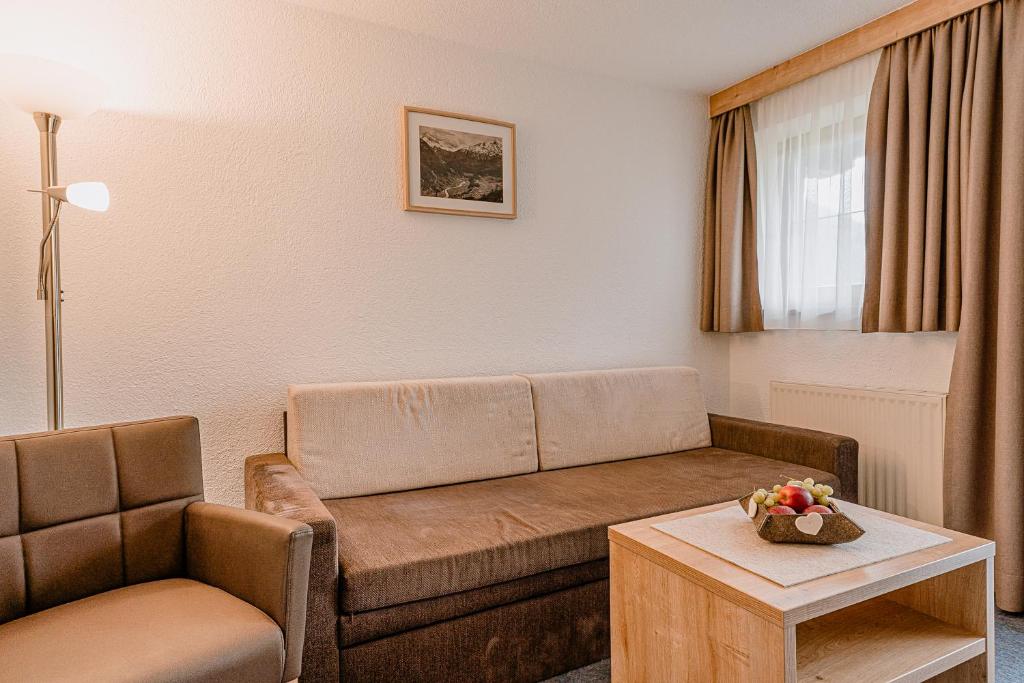 Haus Crystal 5