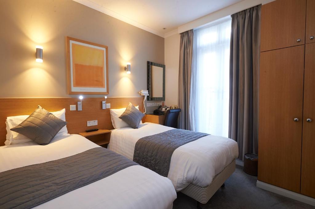 Luna And Simone Hotel Image