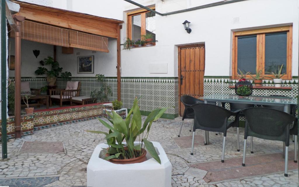 LA CASA DE LOS PINTORES, junto al centro de Granada 4