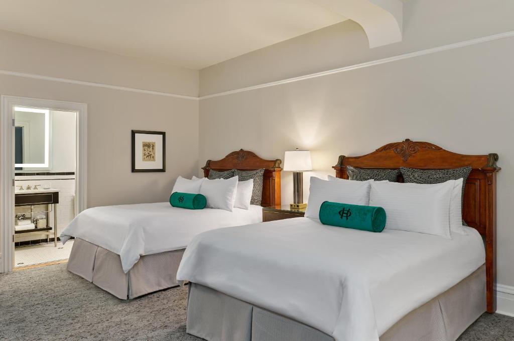 The Oxford Hotel Image