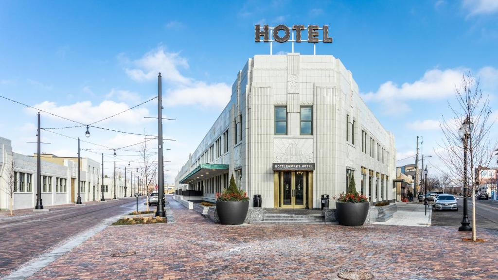 Bottleworks Hotel Image