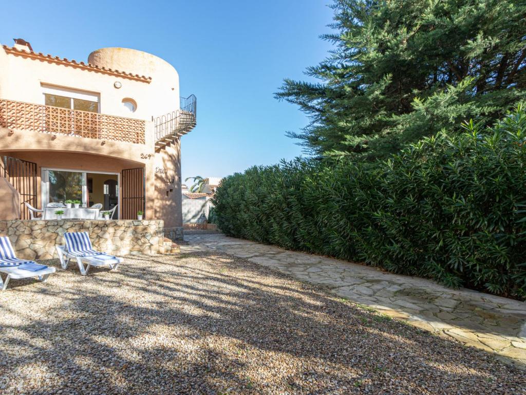 Holiday Home Ushi by Interhome 5