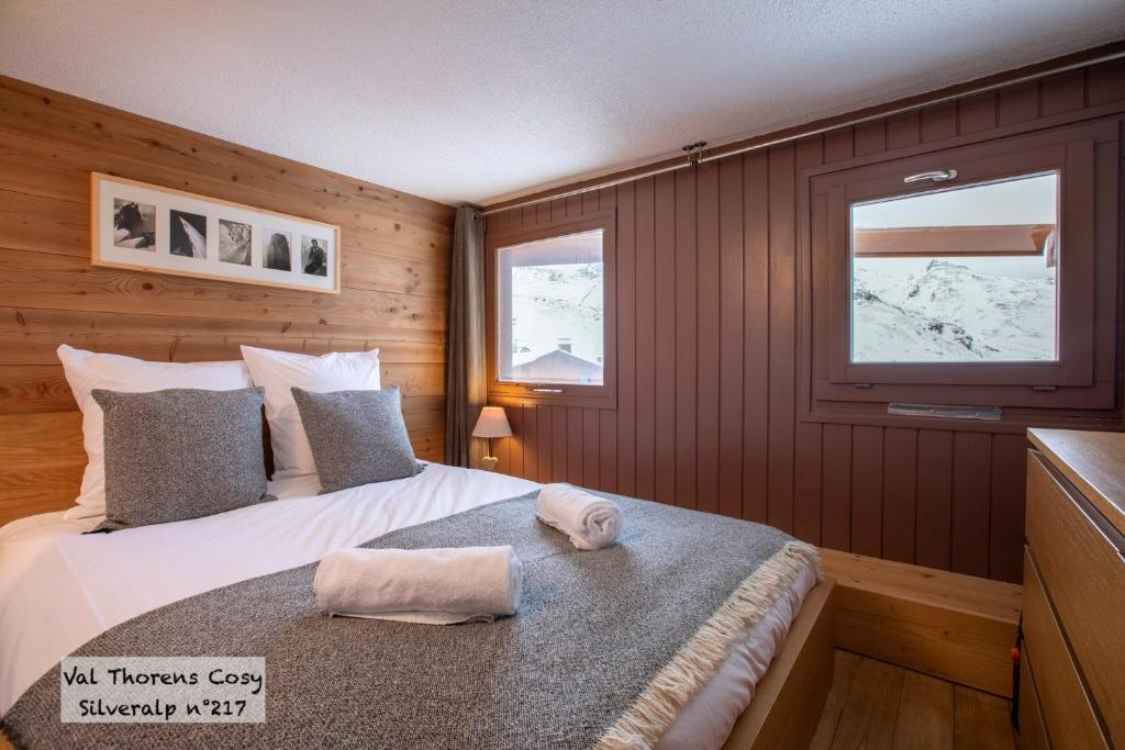Photo de la galerie de l'établissement Val Thorens - Cosy Duplex avec Vue Silveralp 217, à Val Thorens 14 autres photos