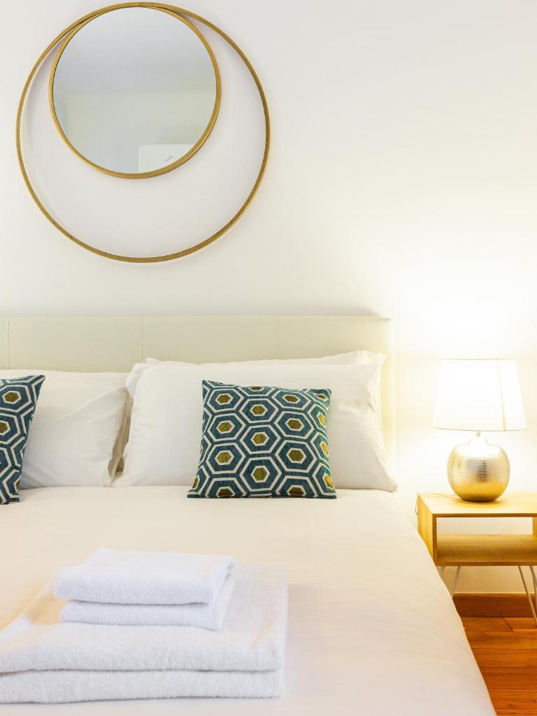 easyhomes - Central Station 7