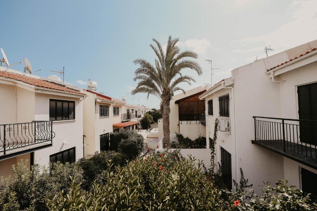 Pirgos beach house 5