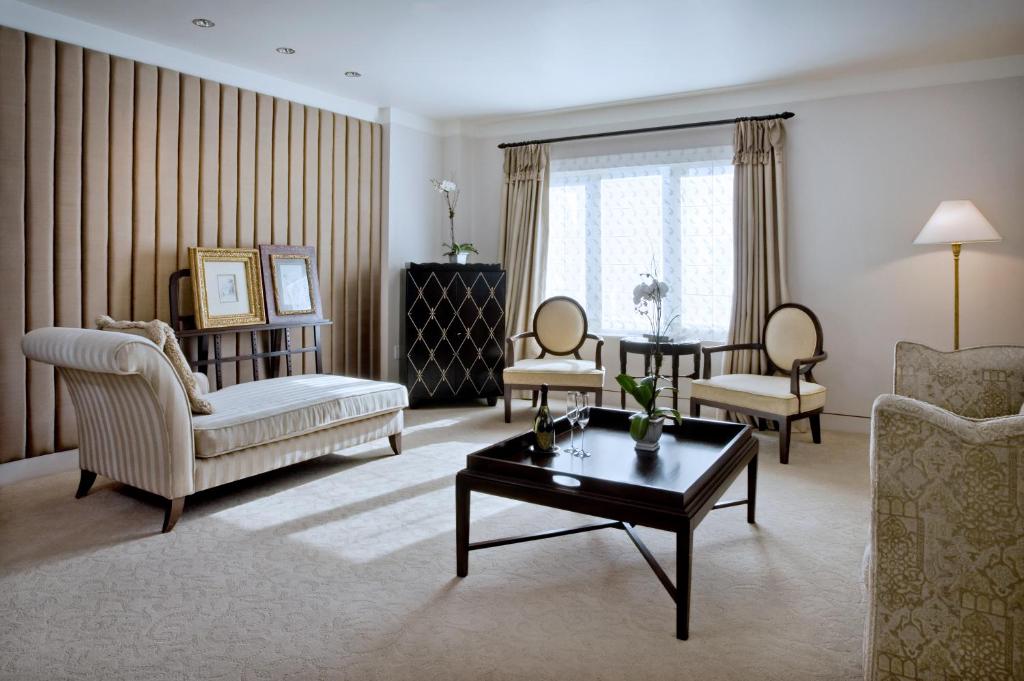 Taj Campton Place Image
