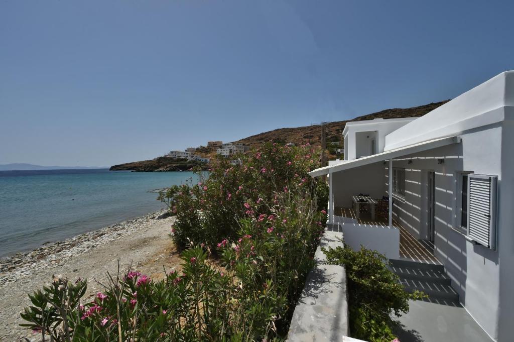 Seaside home in Kardiani/Giannaki bay - Agnes's Home 1