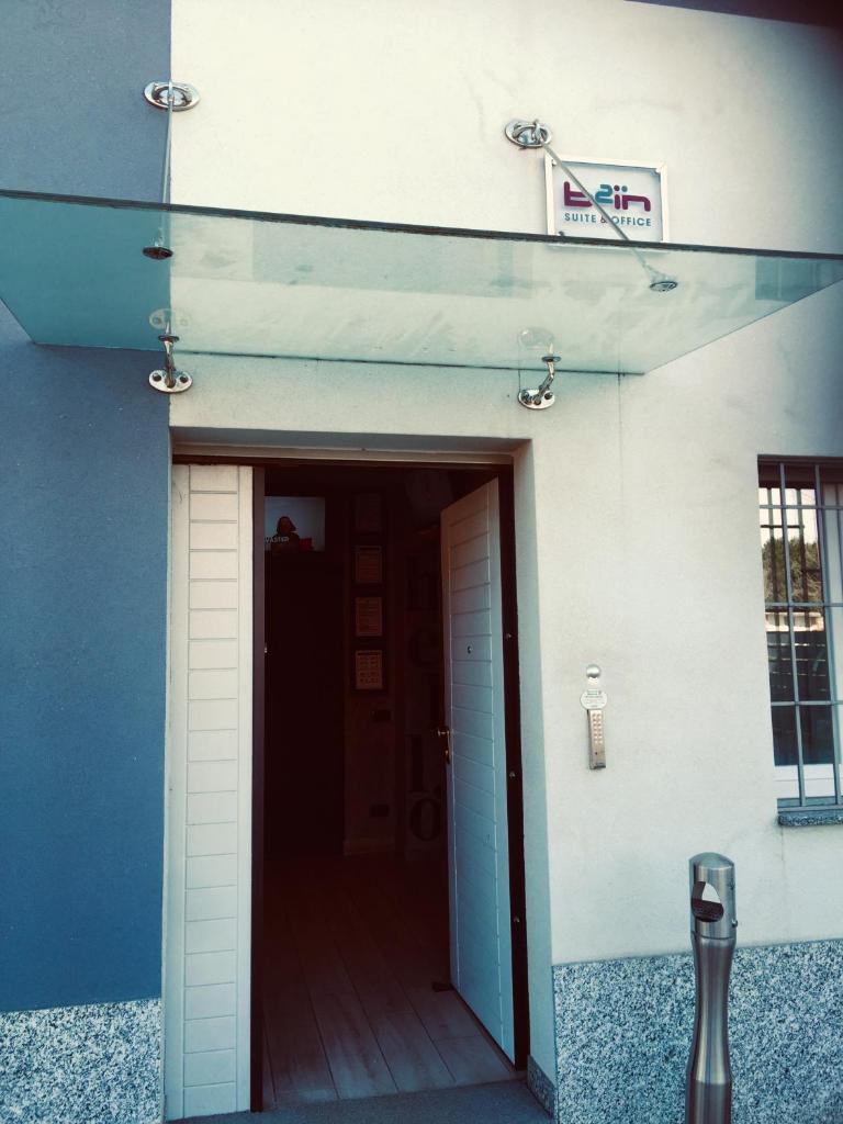 B2In Suite & Office 5