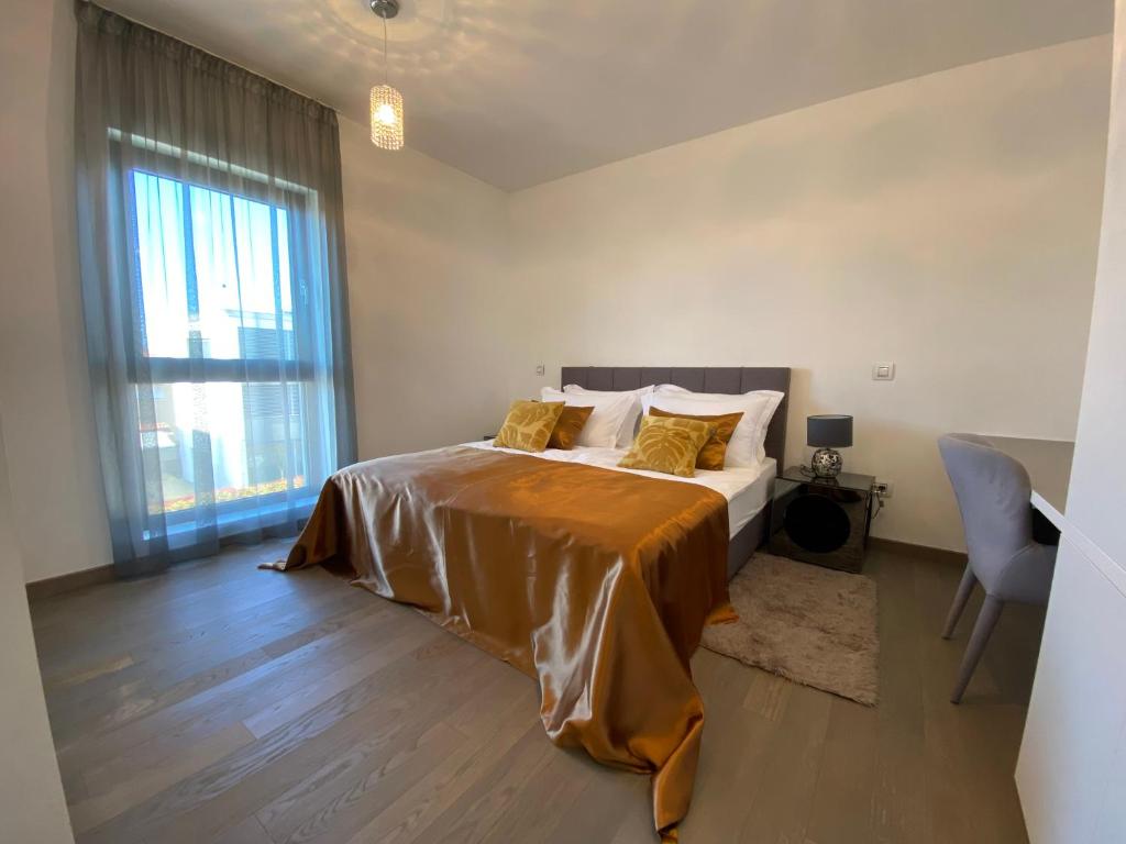 The View Luxury Residence with Pool 2