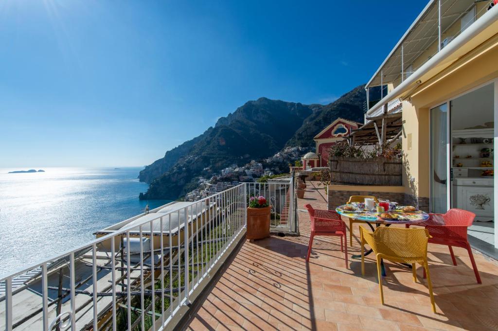 Le Ali sul Mare,near elevator, few steps,parking 7