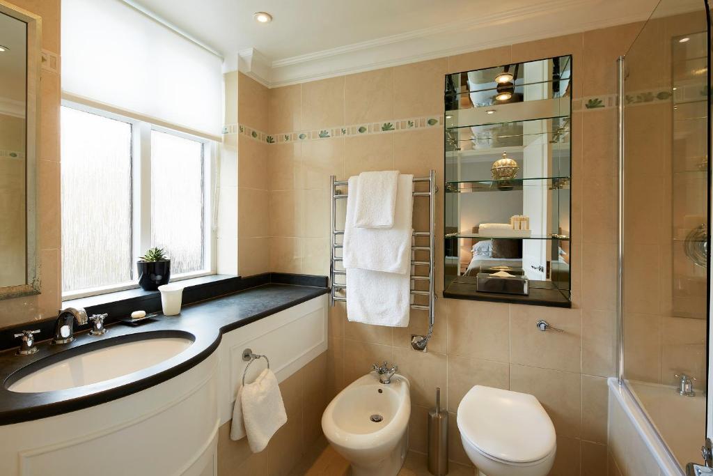 Cheval Knightsbridge 5