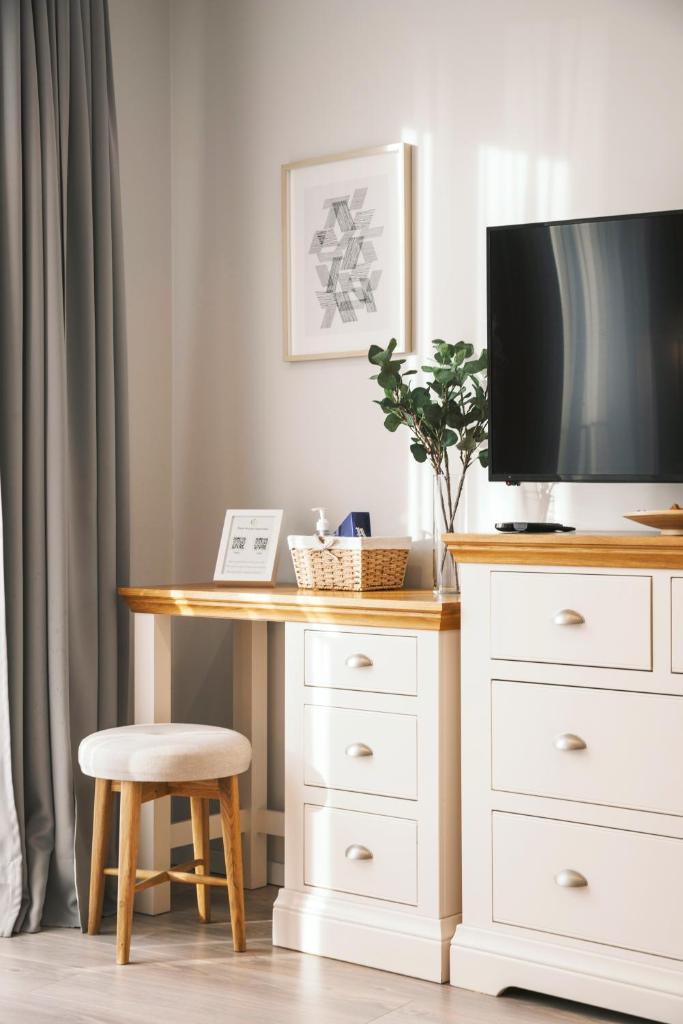 J14A I Rooms & Apartments AUTOMATED SELF CHECK-IN 2