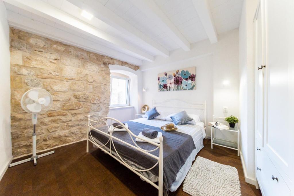 Casa Karina 1