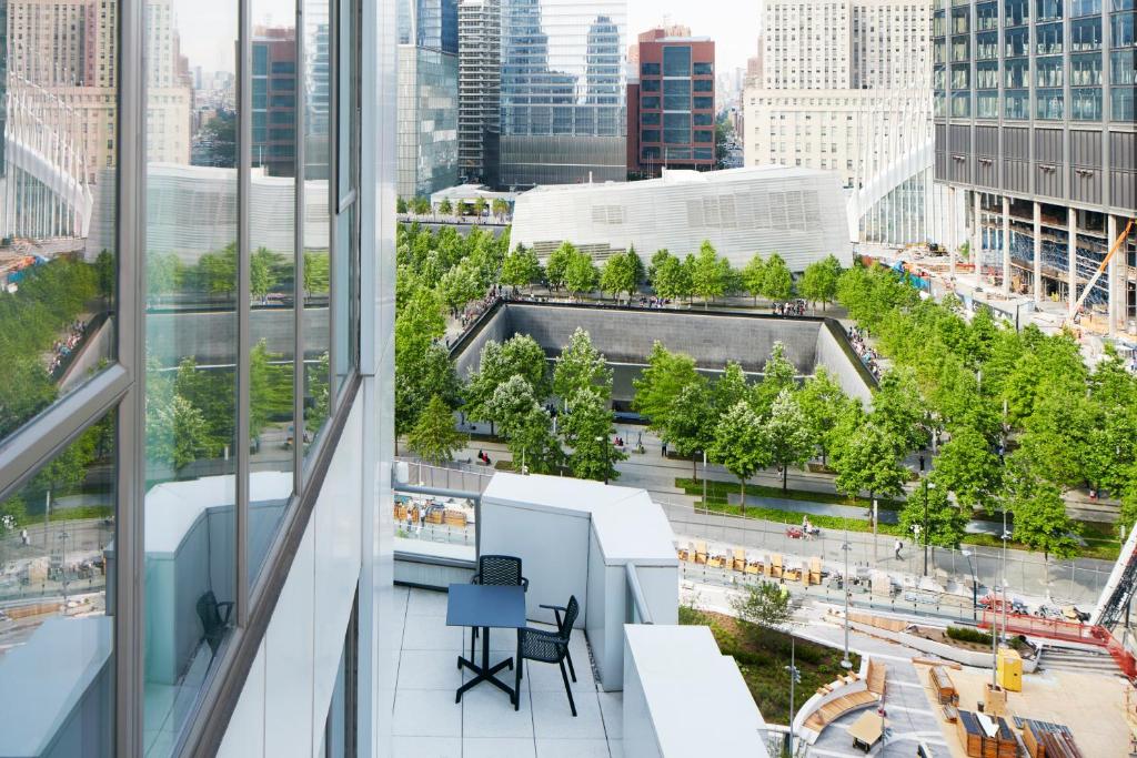 Club Quarters Hotel World Trade Center, New York Image