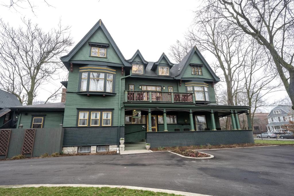 Stone Soup Inn Image