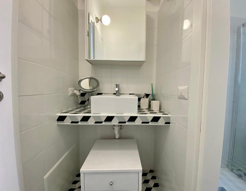 Scalabrini LOFT 8