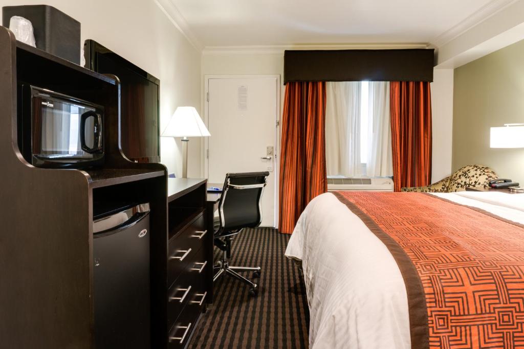 Seaside Inn Image