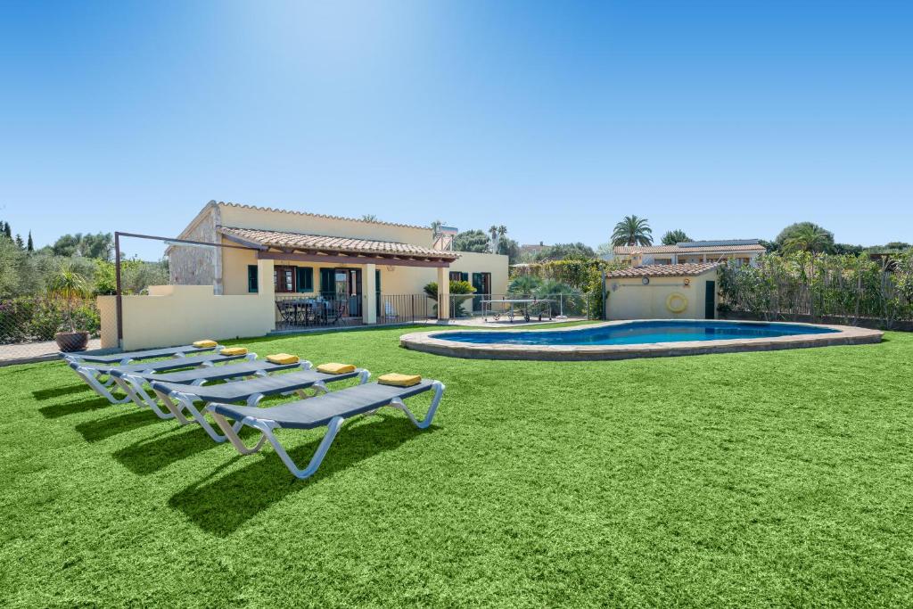 Sea Views Villa, Pou d'Ambroitx, With Pool and Garden in Alcudia 2