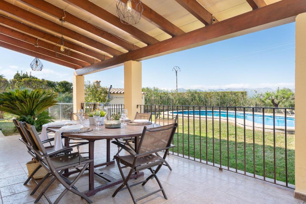 Sea Views Villa, Pou d'Ambroitx, With Pool and Garden in Alcudia 7