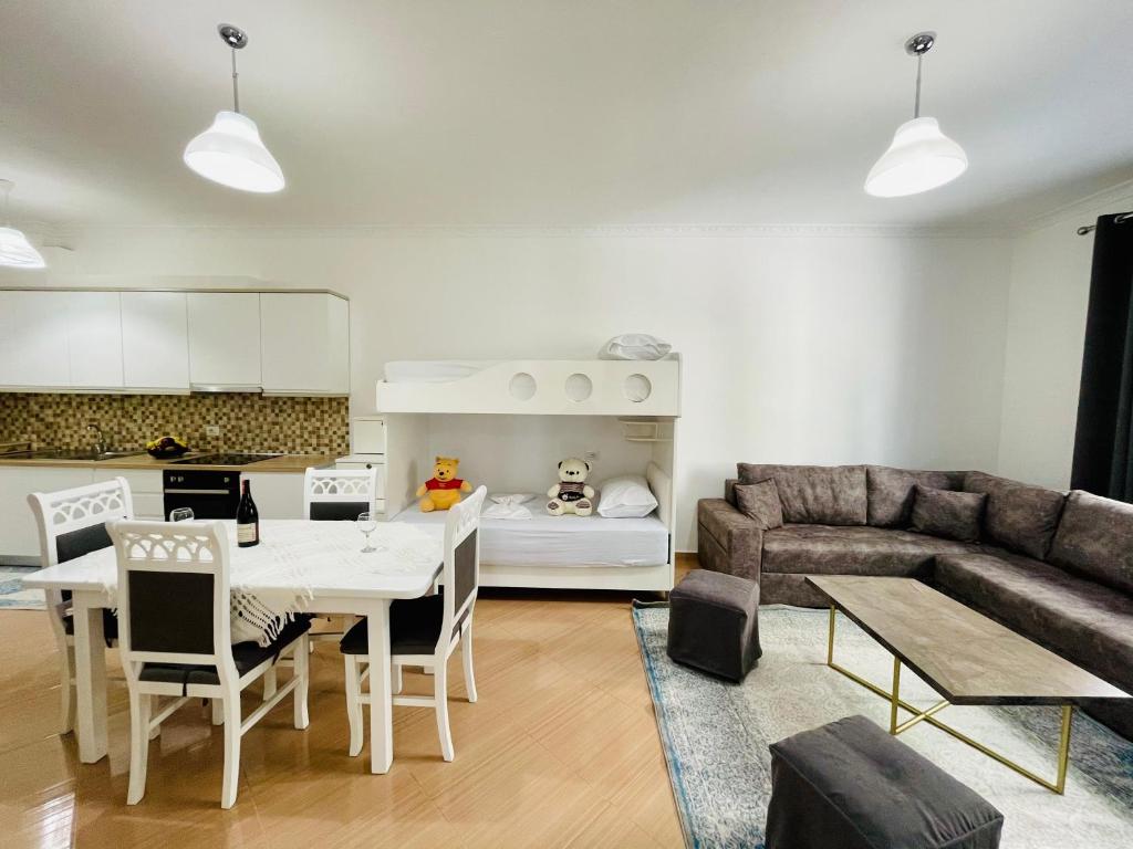 Jico Travel - Bani Apartments 4