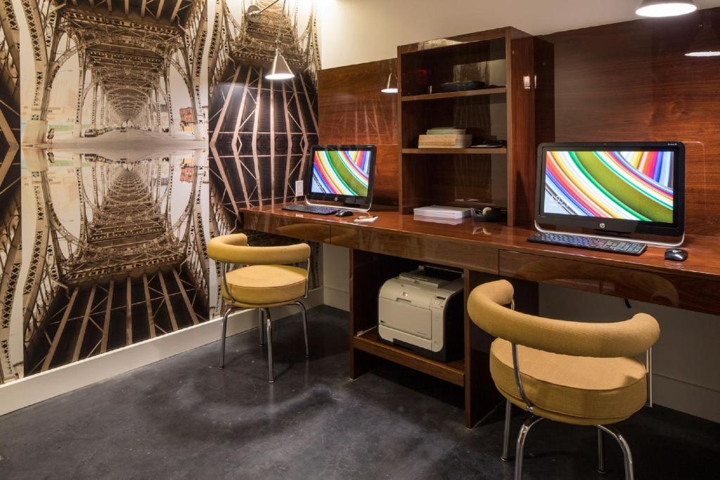 Hotel Hugo Image