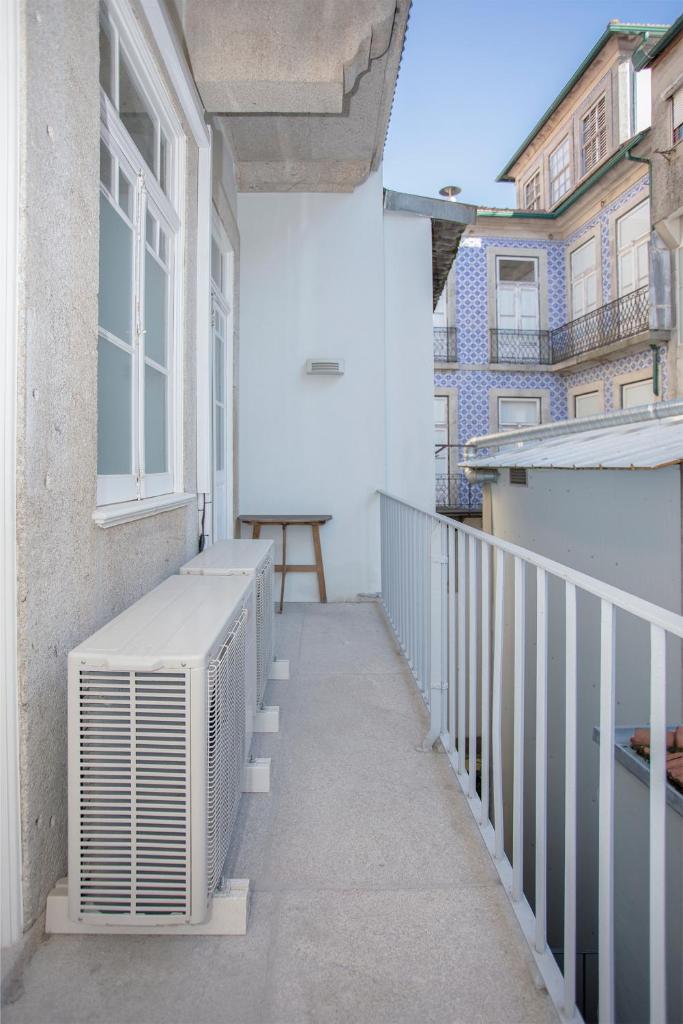 Liiiving In Porto | Bolhão Market Apartments 5