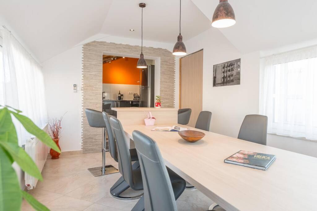 Apartment Marina Deluxe 4