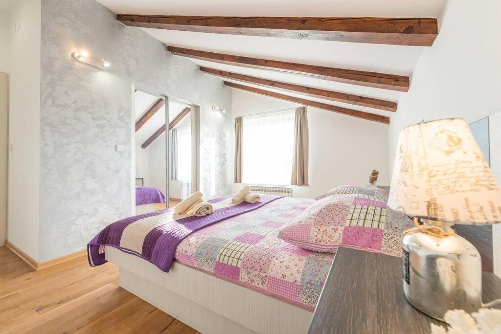 Apartment Marina Deluxe 2