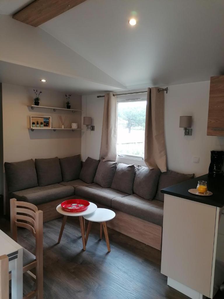 Photo de la galerie de l'établissement Superbe Mobil home "excellence" au MAR ESTANG, à Canet