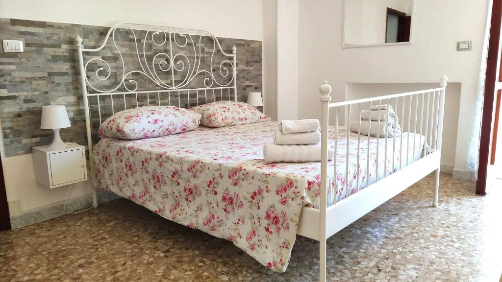Gallipoli, lido san Giovanni, 5 posti letto 2