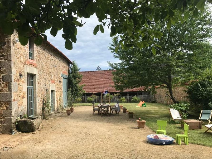 Les écuries du château des Rieux 1
