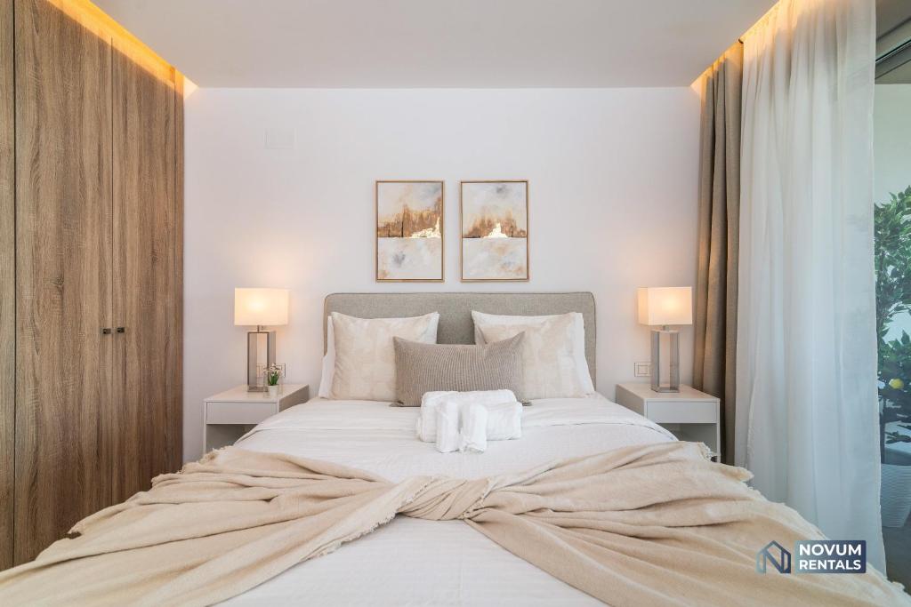 NEWLY BUILT Top Modern Penthouse in Puerto Banús 8