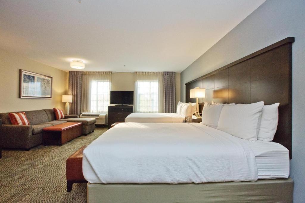 Staybridge Suites Austin South Interstate Hwy 35, an IHG Hotel Image