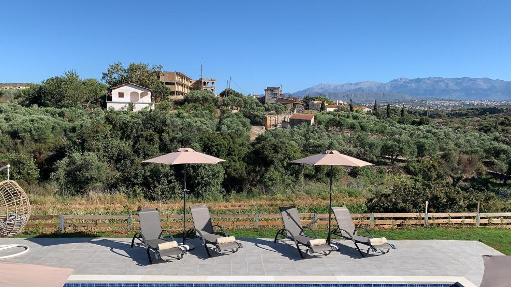 RODOU Suites & Villas 1